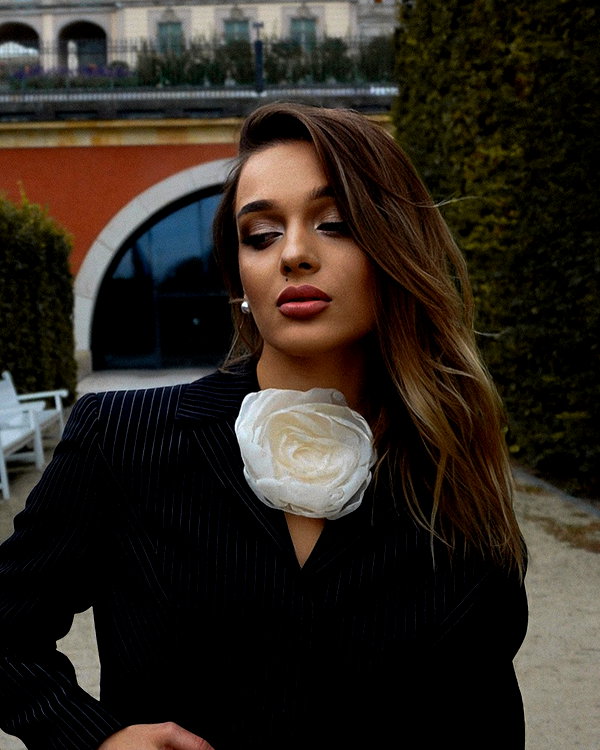 ksenia_ulitina instagram image archive image