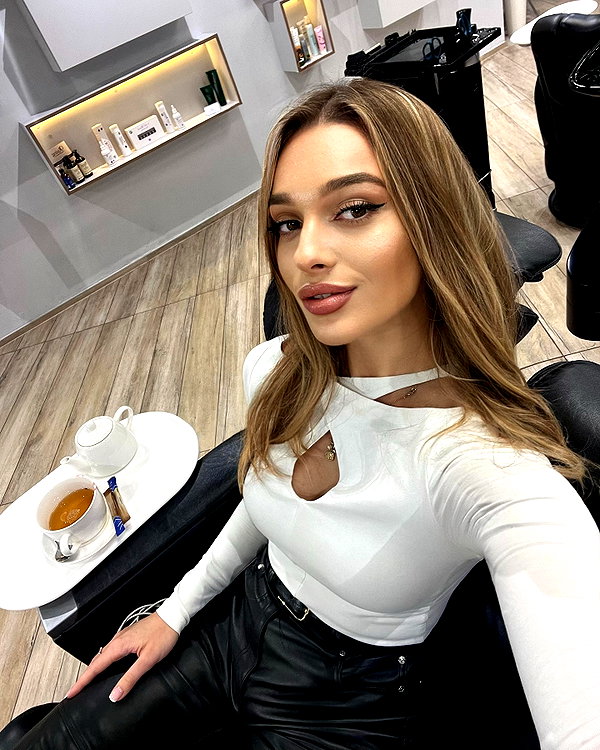 ksenia_ulitina instagram image archive image