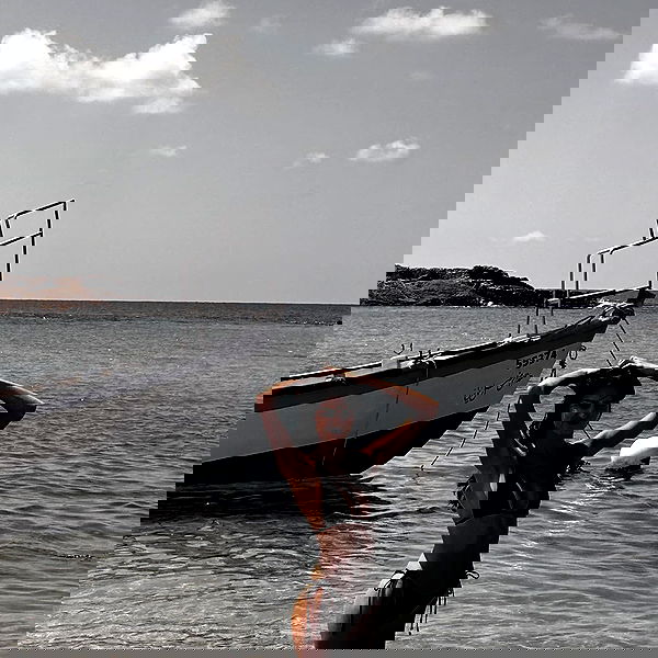 laluzone laluzone archive image