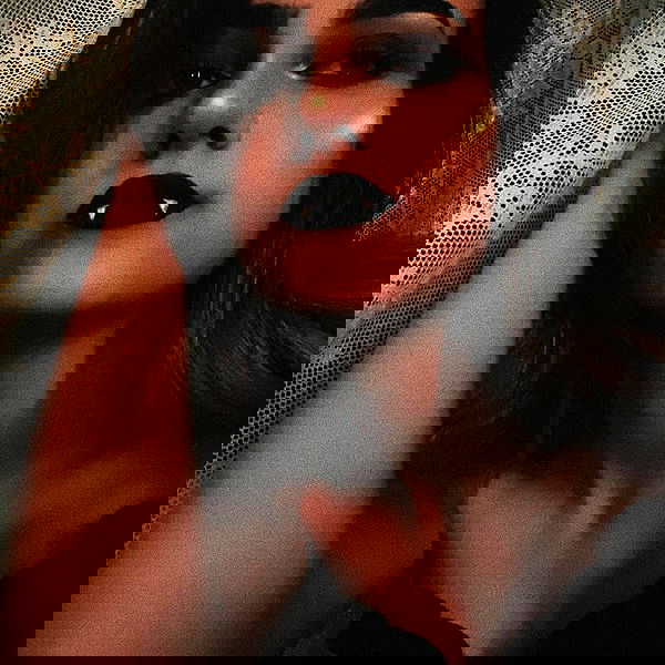 laluzone laluzone archive image