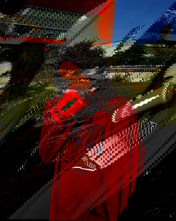 laluzone laluzone archive image