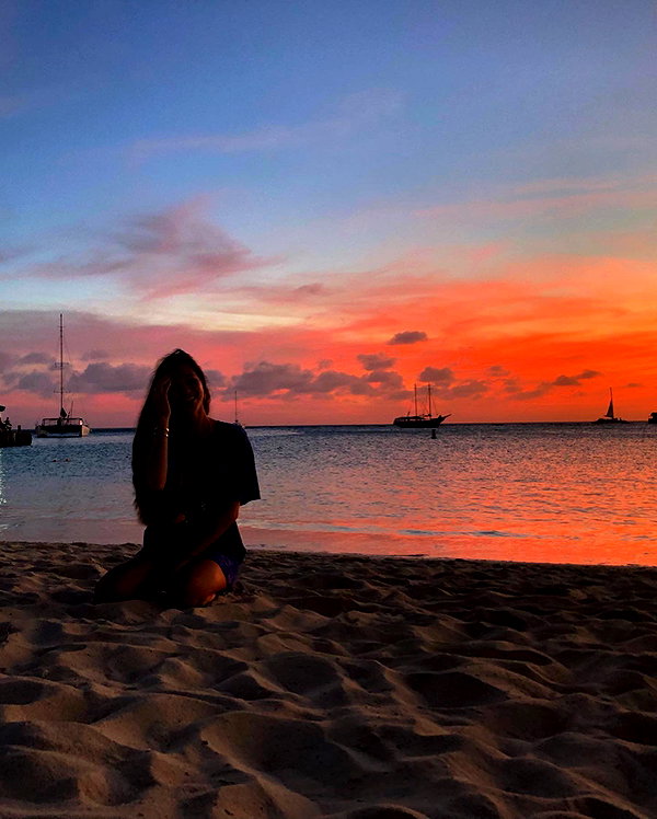 laurasaponara instagram image archive image