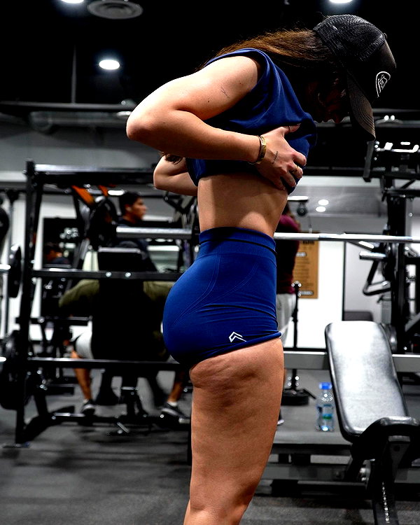 laurasaponara instagram image archive image