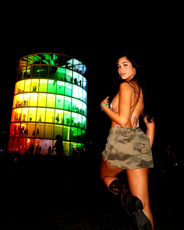 laurasaponara instagram image archive image