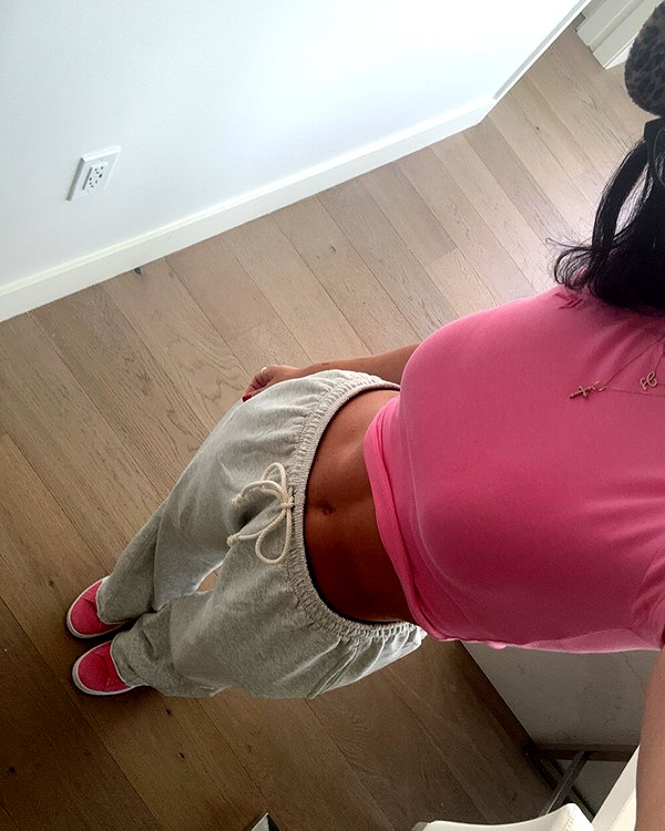 laurasaponara instagram image archive image