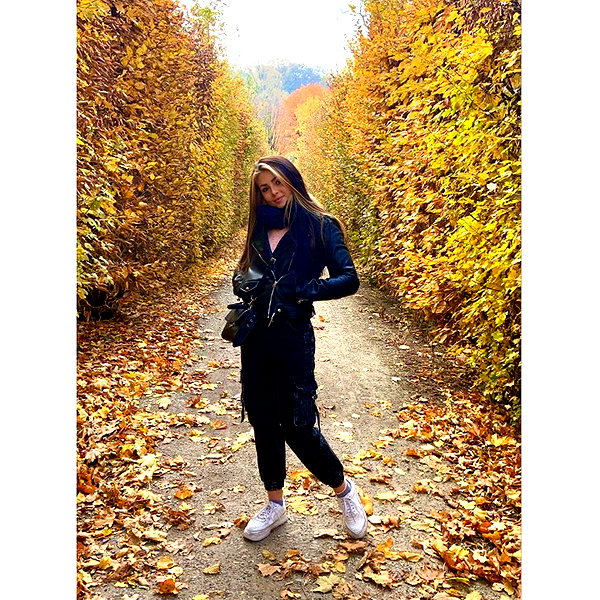 lauraurruu instagram image archive image