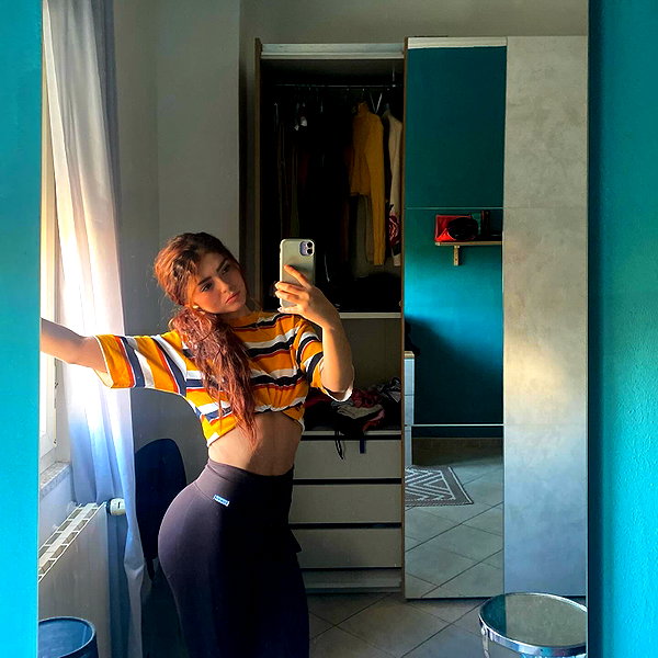 lauraurruu instagram image archive image