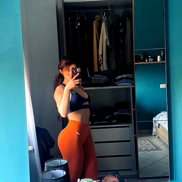 lauraurruu instagram image archive image