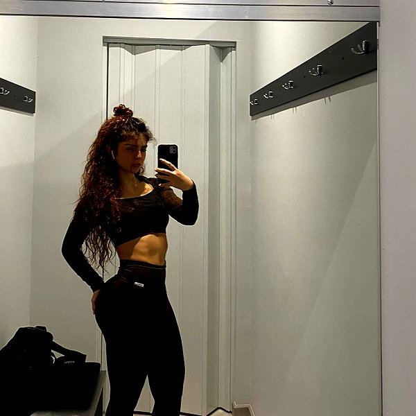 lauraurruu instagram image archive image