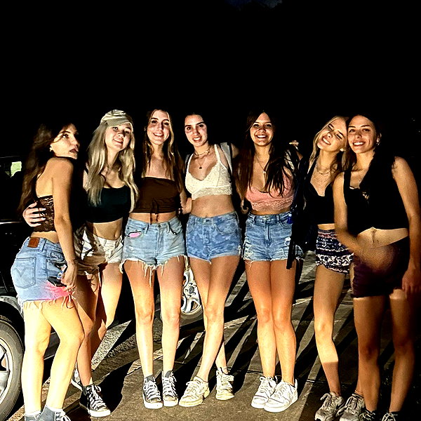 laurenchoyce laurenchoyce archive image