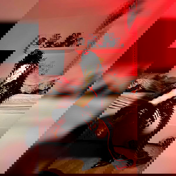 laurinchhhe image ~ Altpins