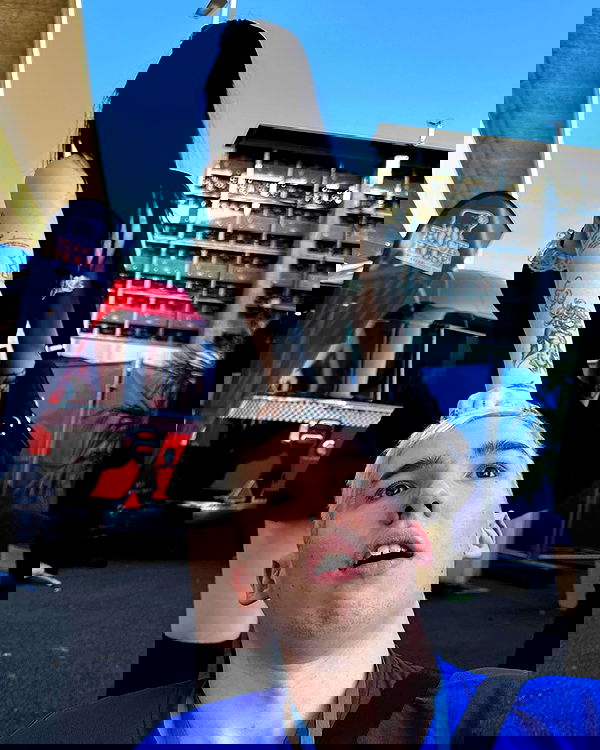 laurinchhhe image ~ Altpins