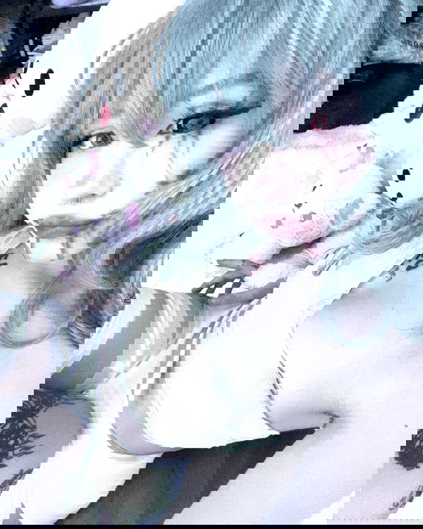 laurinchhhe image ~ Altpins