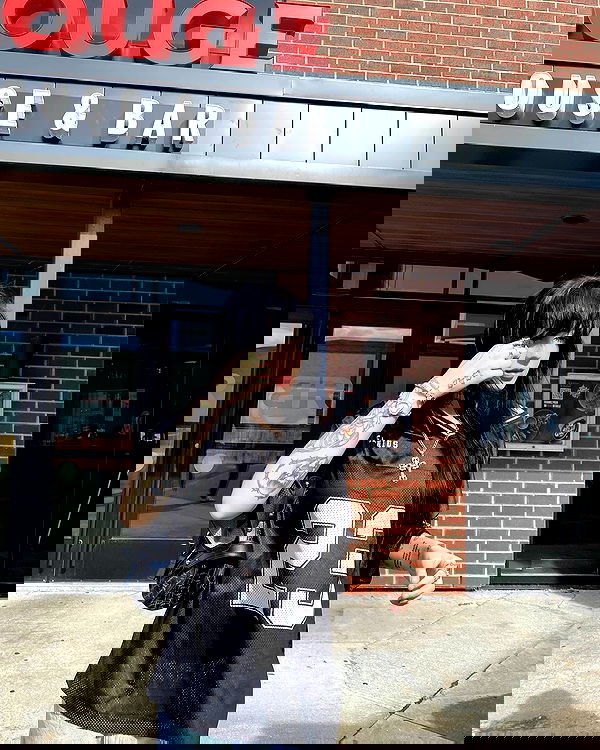 laurinchhhe image ~ Altpins