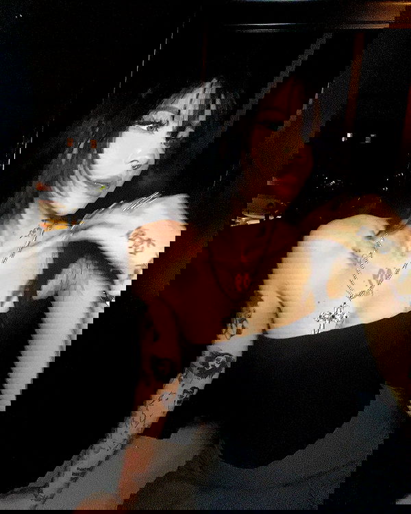 laurinchhhe image ~ Altpins