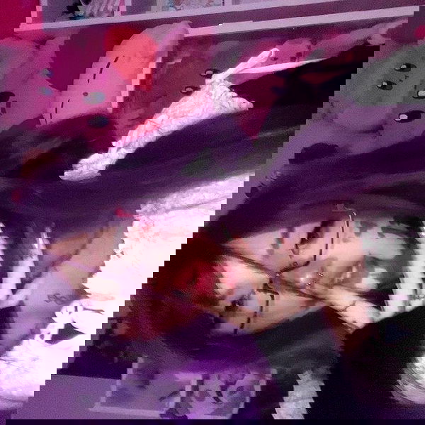 laurinchhhe image ~ Altpins