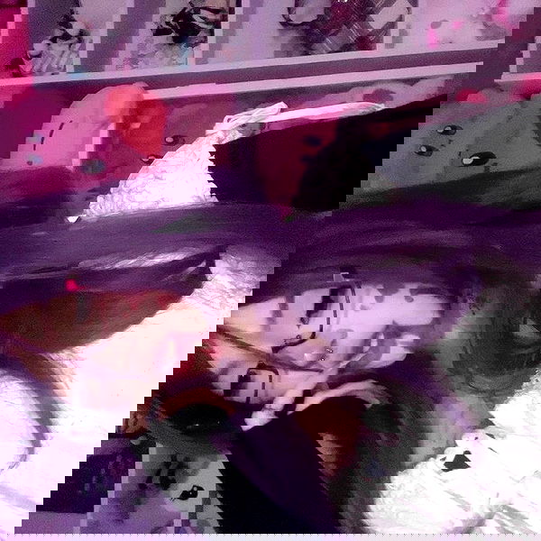 laurinchhhe image ~ Altpins