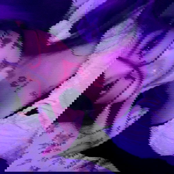 laurinchhhe image ~ Altpins