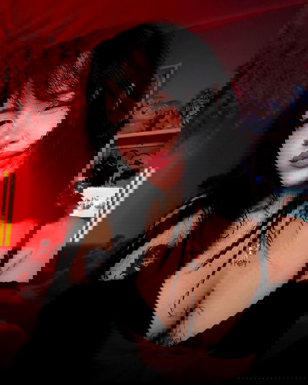 laurinchhhe image ~ Altpins