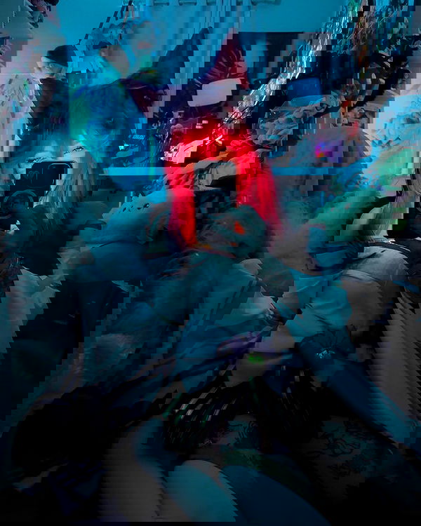 laurinchhhe image ~ Altpins