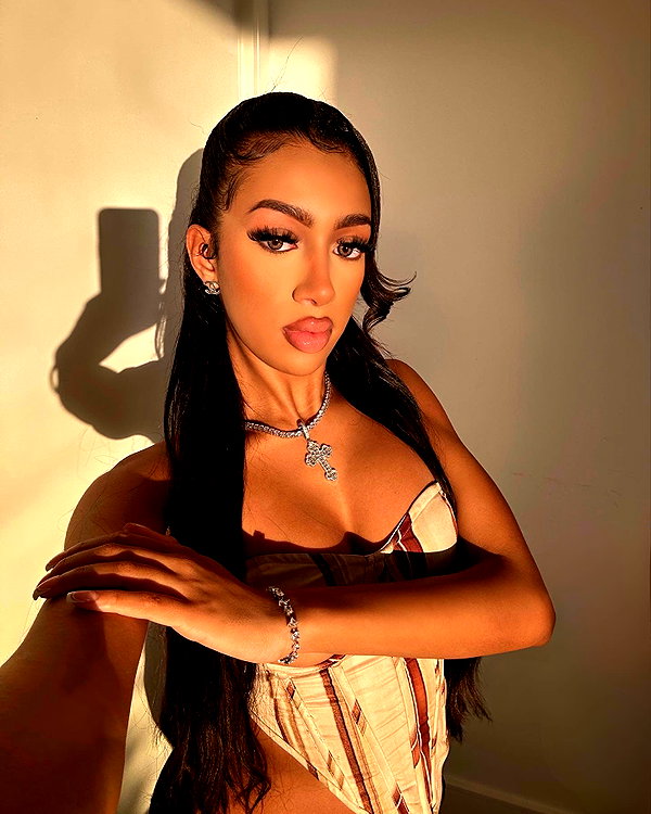 laurynluvena instagram image archive image