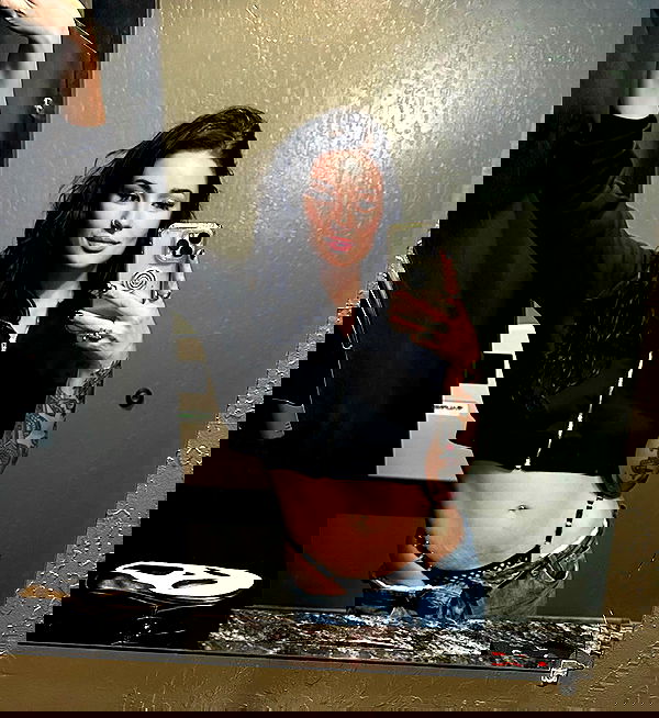 laylafleet1 laylafleet1 archive image