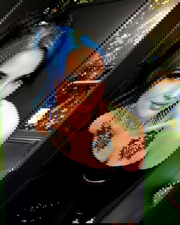 laylafleet1 laylafleet1 archive image