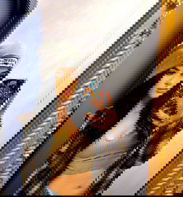 laylafleet1 laylafleet1 archive image