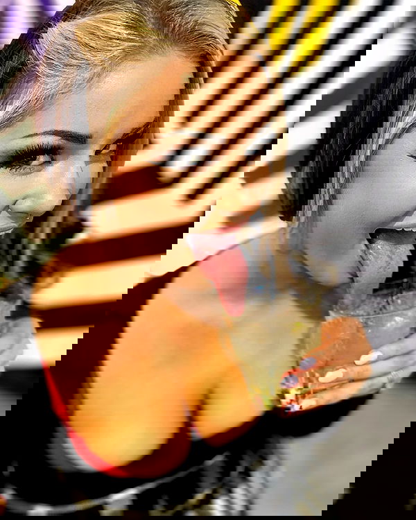 laylafleet1 laylafleet1 archive image