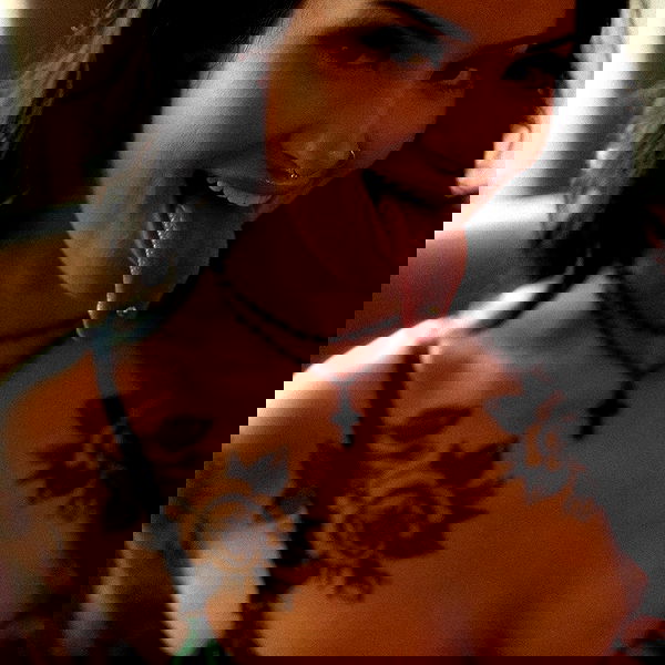 laylafleet1 laylafleet1 archive image