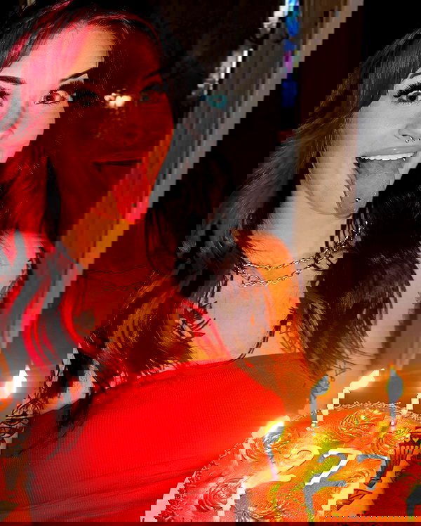 laylafleet1 laylafleet1 archive image