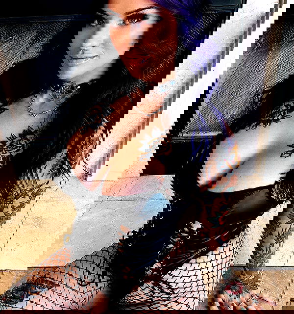 laylafleet1 laylafleet1 archive image