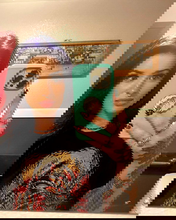 laylafleet1 laylafleet1 archive image