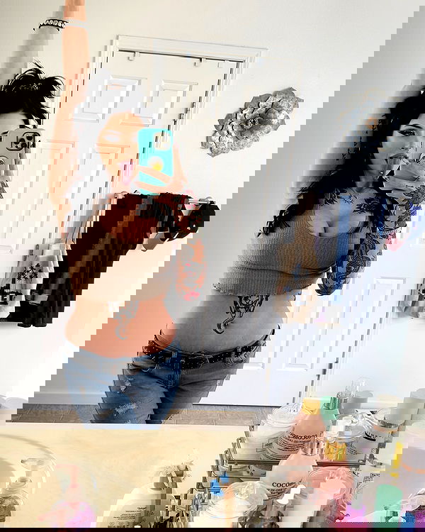 laylafleet1 laylafleet1 archive image