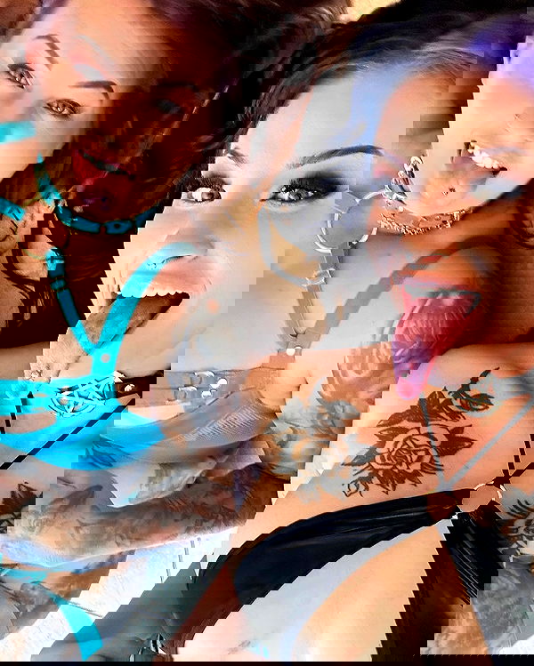 laylafleet1 laylafleet1 archive image