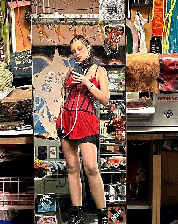 leefudesu instagram image archive image