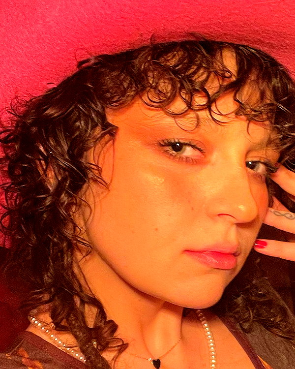 leefudesu instagram image archive image