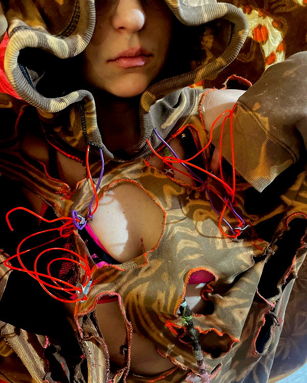 leefudesu instagram image archive image