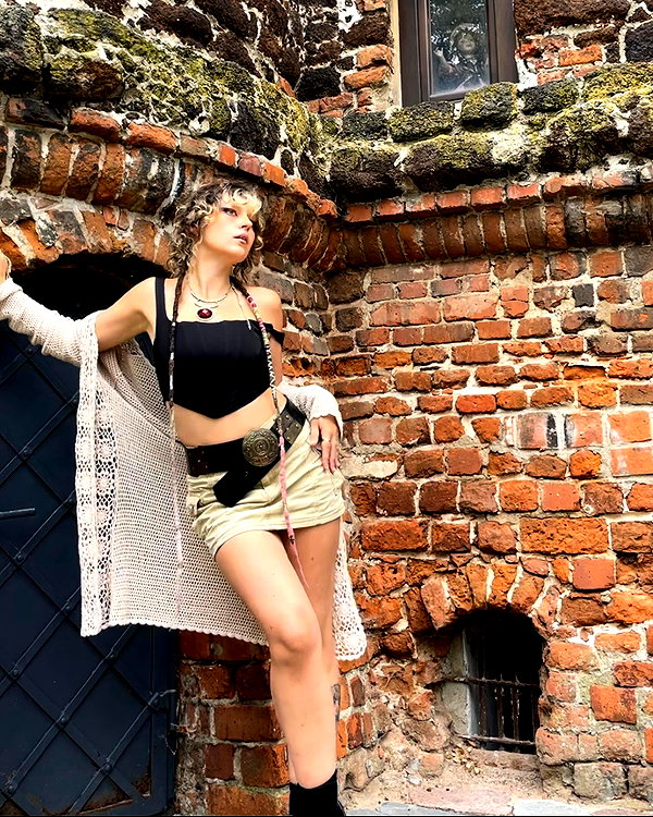 leefudesu instagram image archive image
