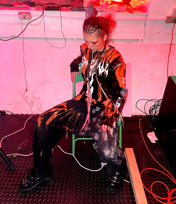 leefudesu instagram image archive image