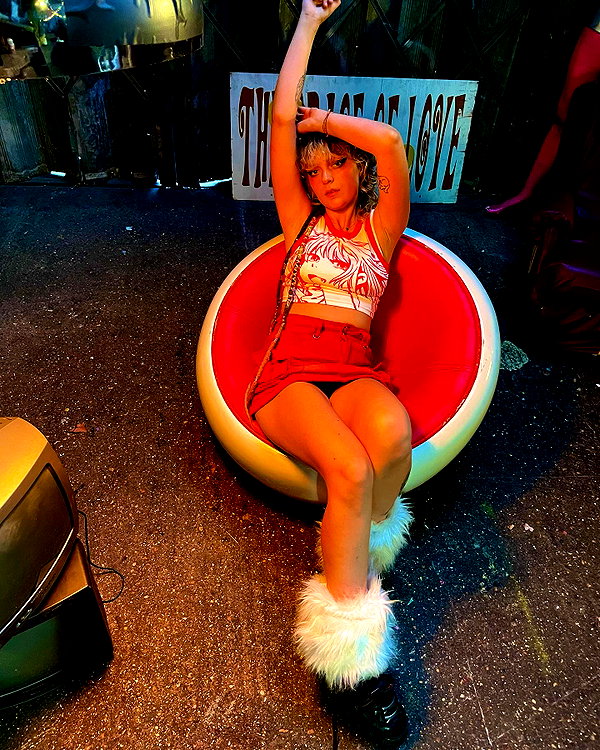 leefudesu instagram image archive image