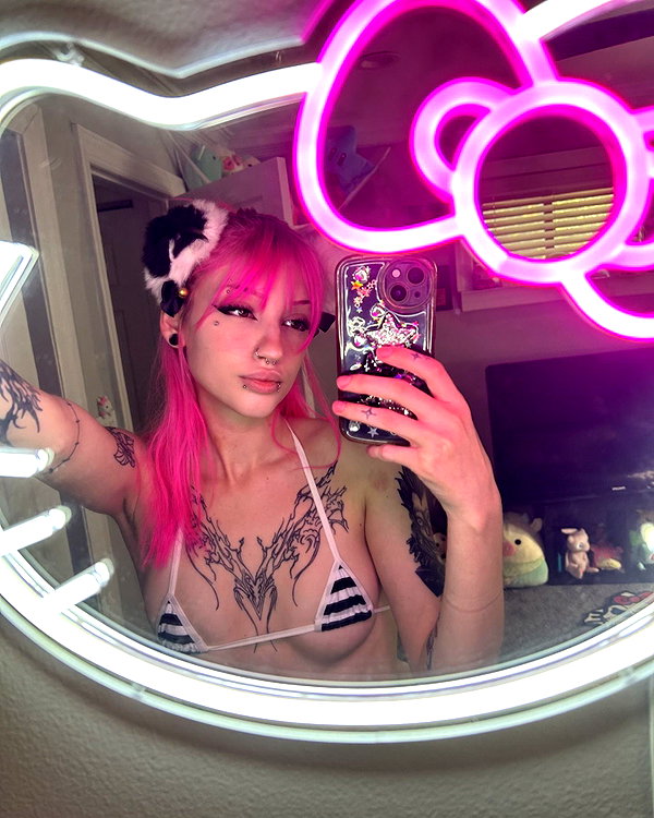 lexiluv3x instagram image archive image