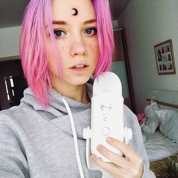 leyagornaya instagram image archive image