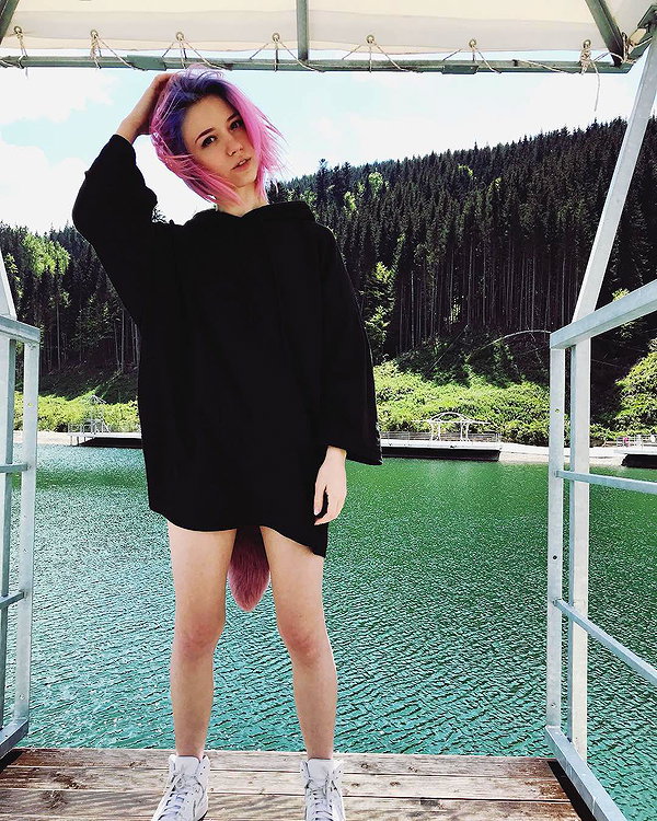 leyagornaya instagram image archive image