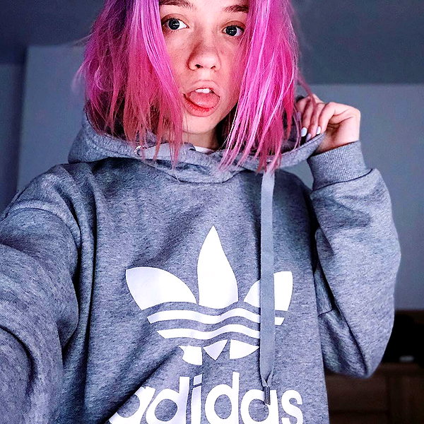 leyagornaya instagram image archive image