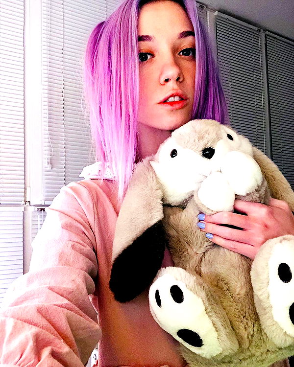 leyagornaya instagram image archive image