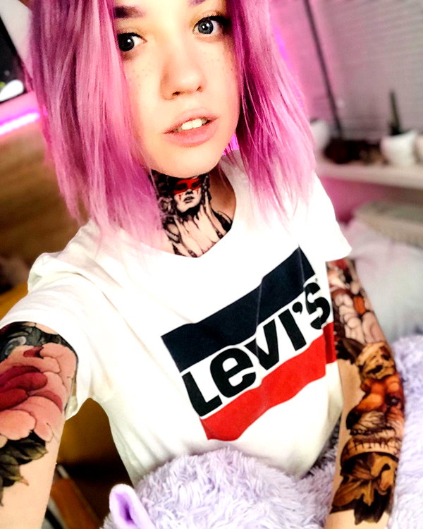 leyagornaya instagram image archive image