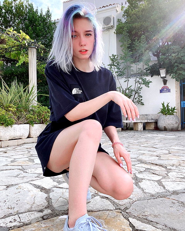 leyagornaya instagram image archive image
