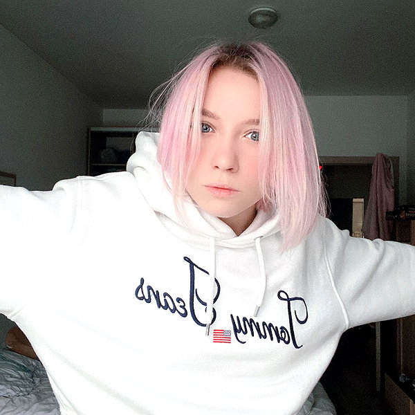 leyagornaya instagram image archive image