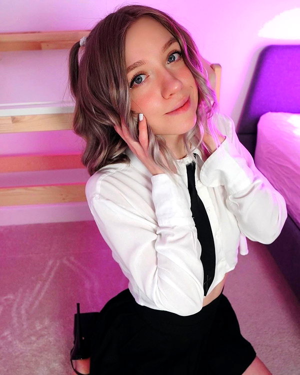leyagornaya instagram image archive image
